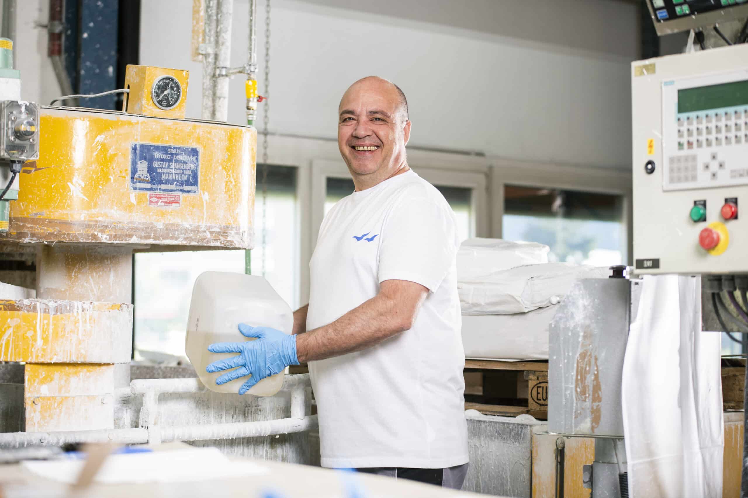 Rino Marino Leiter Produktion scaled